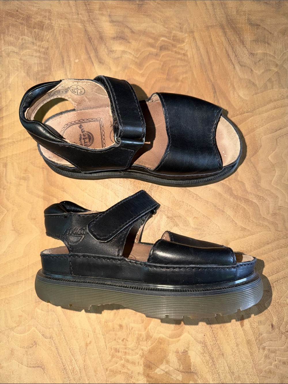 Vintage 90’s Dr.Martens Chunky Sandals Size 5